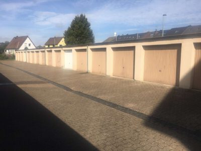 ***Alt Garbsen – Einzelgarage für Dauermieter***, 30823 Garbsen, Parken
