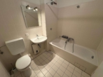 Badezimmer - Maisonette Wohnung mit 3 Zimmern, Einbauküche, Loggia & ausgebauten Dachboden