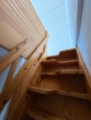 Treppenaufgang - Maisonette Wohnung mit 3 Zimmern, Einbauküche, Loggia & ausgebauten Dachboden