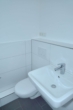 Badezimmer - Gemütliche 2 Zi.-Whg., ca. 63 m² Wfl. mit Einbauküche mit Balkon